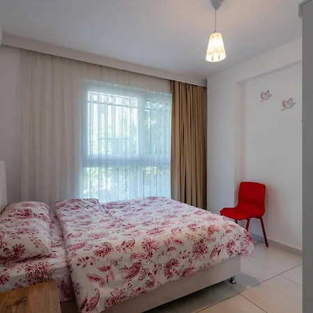 Aparthotel Sare Downtown 4*