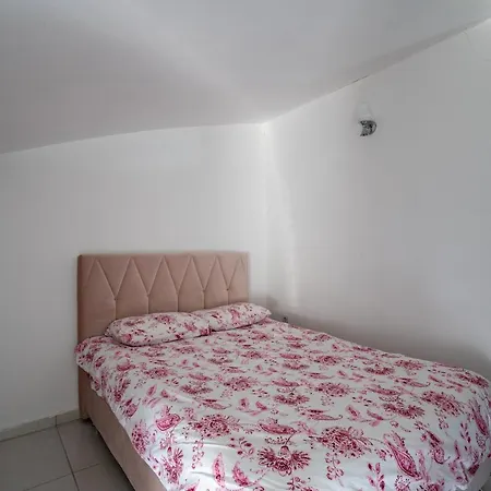Aparthotel Sare Downtown *