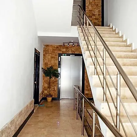 Sare Downtown 4*