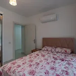 Sare Downtown Aparthotel