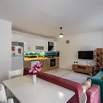 Sare Downtown Apartmanhotel 3*