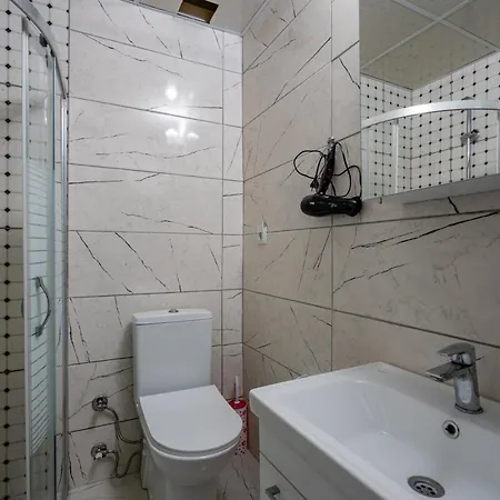 Hotel apartamentowy Sare Downtown
